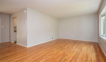 4805 WILLET Dr, Annandale, VA 22003