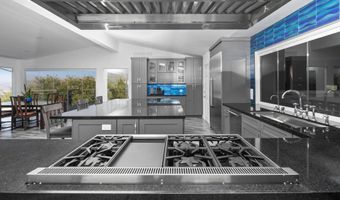 5030 Helix Ter, La Mesa, CA 91941