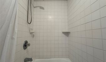 1676 Ala Moana Blvd 203, Honolulu, HI 96815