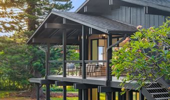 965 Hog Back Rd, Haiku, HI 96708