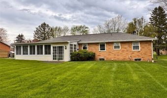 1484 Lambert St, Alliance, OH 44601