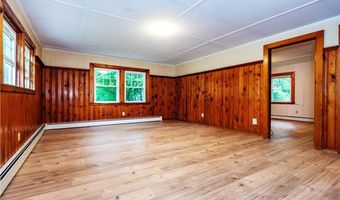 3442 Flat River Rd, Coventry, RI 02816