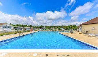 319 DOLPHIN Dr, Berlin, MD 21811
