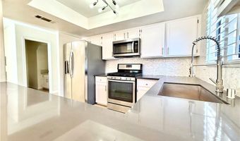 10001 Coral Sands Dr, Las Vegas, NV 89117