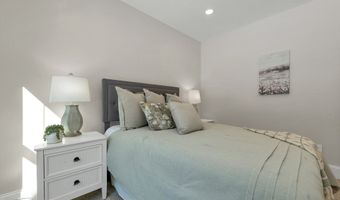 131 County Rd, Amherst, NH 03031