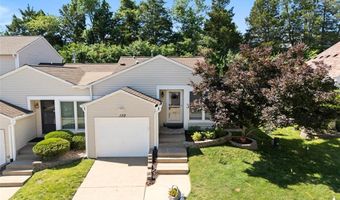 170 Cascade Terrace Dr, Ballwin, MO 63021