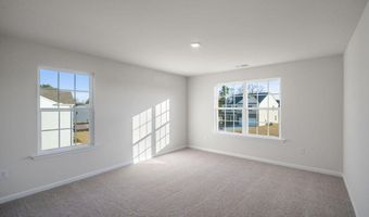 962 Misty Creek Dr, Aberdeen, NC 28315
