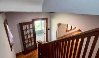 135 Morris Ave, Athens, OH 45701