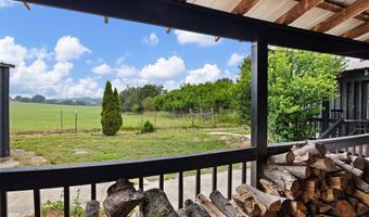215 Erwin Rd, Adairsville, GA 30103