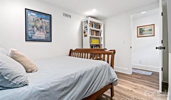24 Browndale Rd, Asheville, NC 28805
