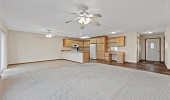 835 E Liberty St, Anamosa, IA 52205