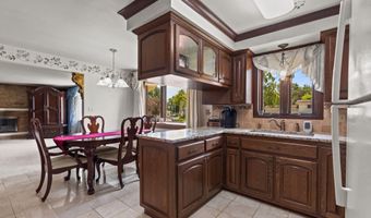 630 W CAPITOL Dr, Appleton, WI 54911