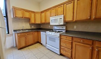 80 S 15th St 2, Airville, PA 15203