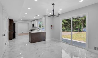 39 Old Main Shore Rd, Barnegat, NJ 08005
