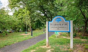 2026 N VERMONT St 301, Arlington, VA 22207