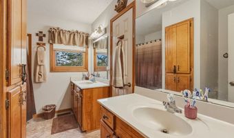 3715 Henderson Rd, Batesville, MS 38606