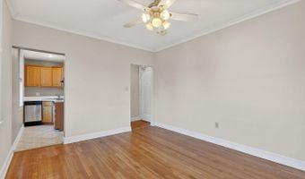 1820 SWANN St NW #303, Washington, DC 20009