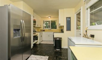 485 Kiholo St, Honolulu, HI 96821