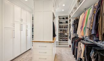 85 Nayatt Rd, Barrington, RI 02806