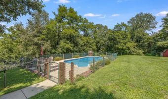 8261 Fair Meadows Dr, Aurora, IN 47001