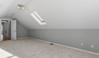 18 Holbrook Rd, Bedford, NH 03110