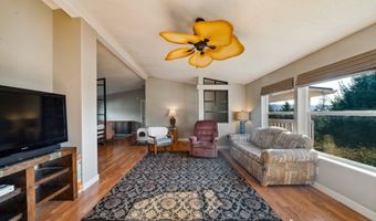 7998 14TH St, Bay City, OR 97107
