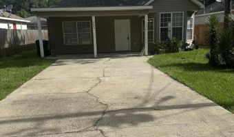 6024 E Oktibbeha St, Bay St. Louis, MS 39520
