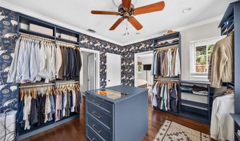 906 ALHAMBRA Ct, Orlando, FL 32804