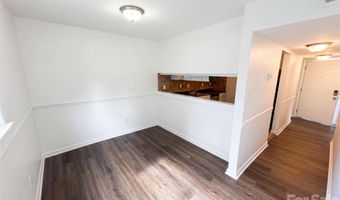 1625 Merry Oaks Rd D, Charlotte, NC 28205