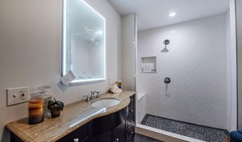 430 Valley Rd, Alexander City, AL 35010