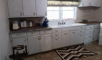 1517 Commercial St, Atchison, KS 66002