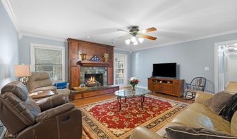 367 Arbor Acres Rd, Albertville, AL 35951