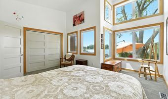5360 S Highpoint Dr, Albion, IN 46701