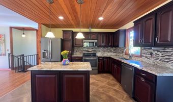 91 Sunny Acres Rd, Brattleboro, VT 05301