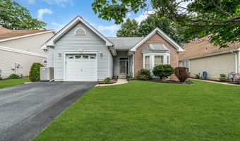 90 Sandpiper Dr, Bayville, NJ 08721