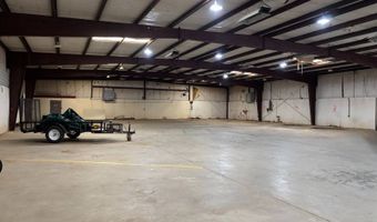 904 Westlakes Dr, Alva, OK 73717