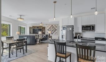 68 Craven St 312, Asheville, NC 28806