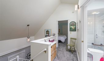 73 Head Of The Tide Rd, Belfast, ME 04915