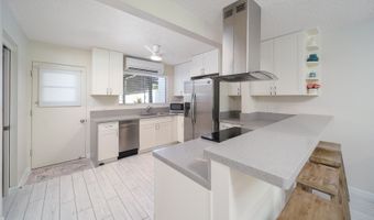 3182 Kuau St 702, Kailua, HI 96734
