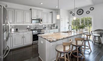 12 Samuel Dr, Barnegat, NJ 08005