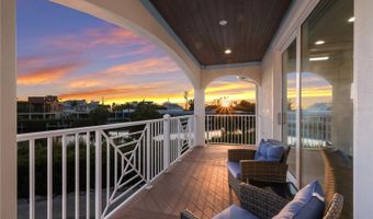 313 HAMMOCK Cir, Anna Maria, FL 34216