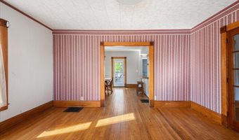 23 Beacon St, Barre, VT 05641