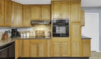 8175 Vore Ridge Rd, Athens, OH 45701