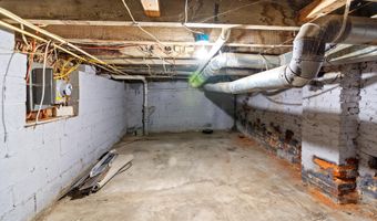 846 WOODWARD St, Baltimore, MD 21230
