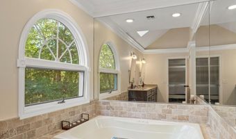 13 Colton Ct, Bayville, NJ 08721