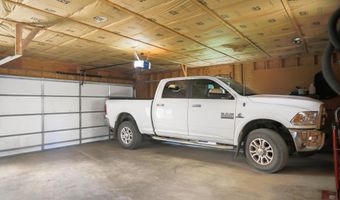 12977 Richmond Heights Dr, Aberdeen, SD 57401