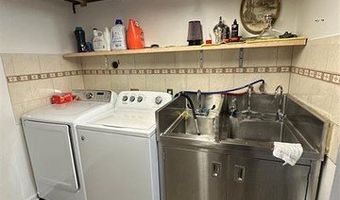 3076 Charity Dr, Sterling Heights, MI 48310