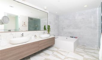 10201 E Collins Ave 1002, Bal Harbour, FL 33154