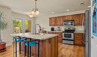 100 Whispering Pines Ct, Aydlett, NC 27916