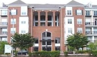 501 HUNGERFORD Dr 110, Rockville, MD 20850